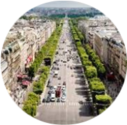 7 minutes to Champs-Élysées  