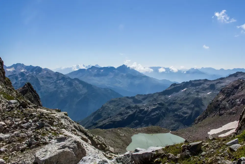 Lake Memuli alpine scenery