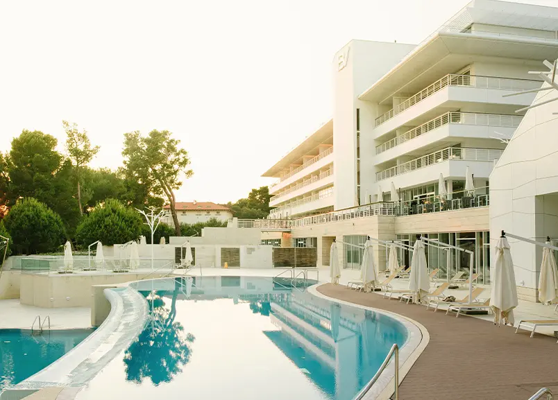 Hotel Bellevue & Spa Clinic Image