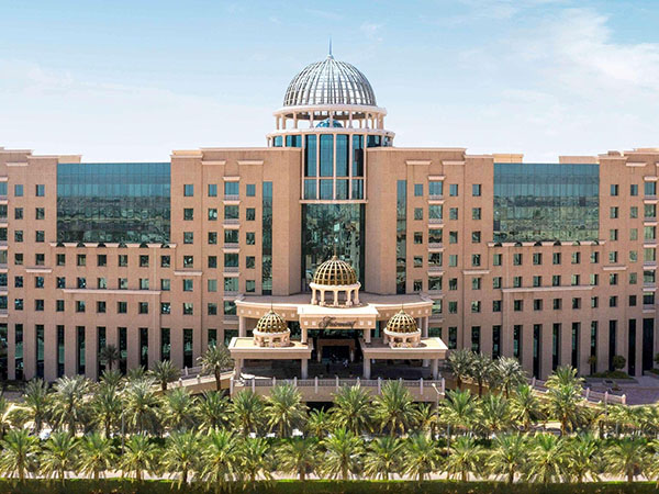 利雅得费尔蒙酒店（Fairmont Riyadh）