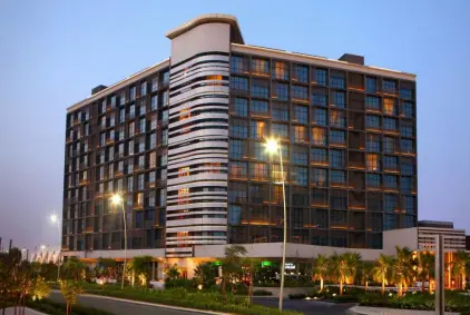 Yas Plaza Marina